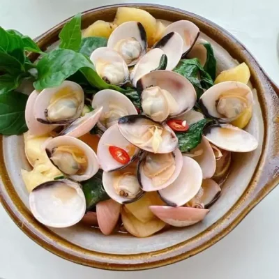 Ngao sữa hấp thái