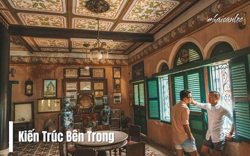 Kiến Trúc Bên Trong