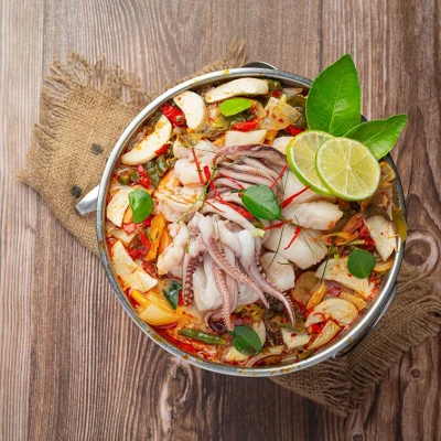 Lẩu hải sản 