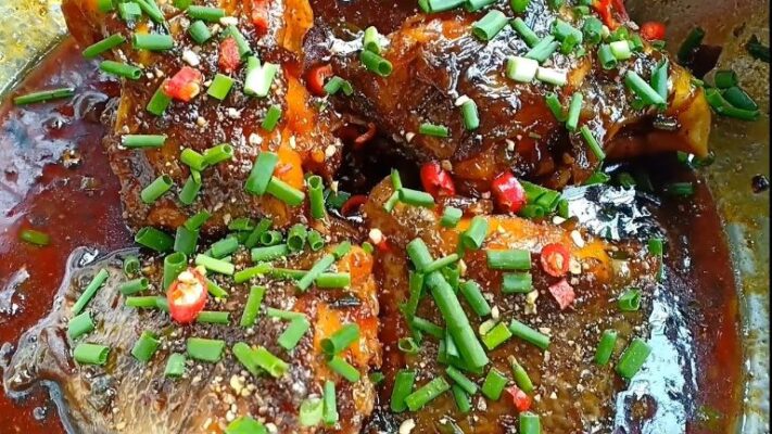 Cá hố kho tiêu siêu bắt cơm