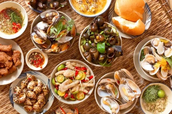Du Lịch Miền Nam Lễ 30/04: Cẩm Nang Food Tour Cần Thơ Và Bí Kíp Mua Hải Sản Tươi Sống 2026