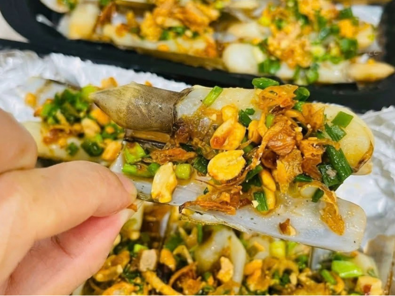 ốc móng tay sống